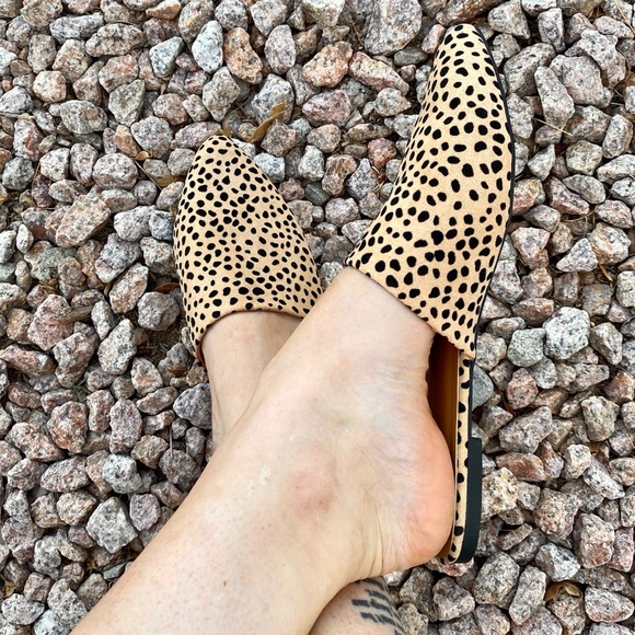 New! Tan Black Leopard Animal Print Flats Mules - Picture 6 of 9